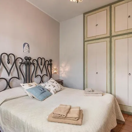 Two-bedroom Holiday In * Piediluco